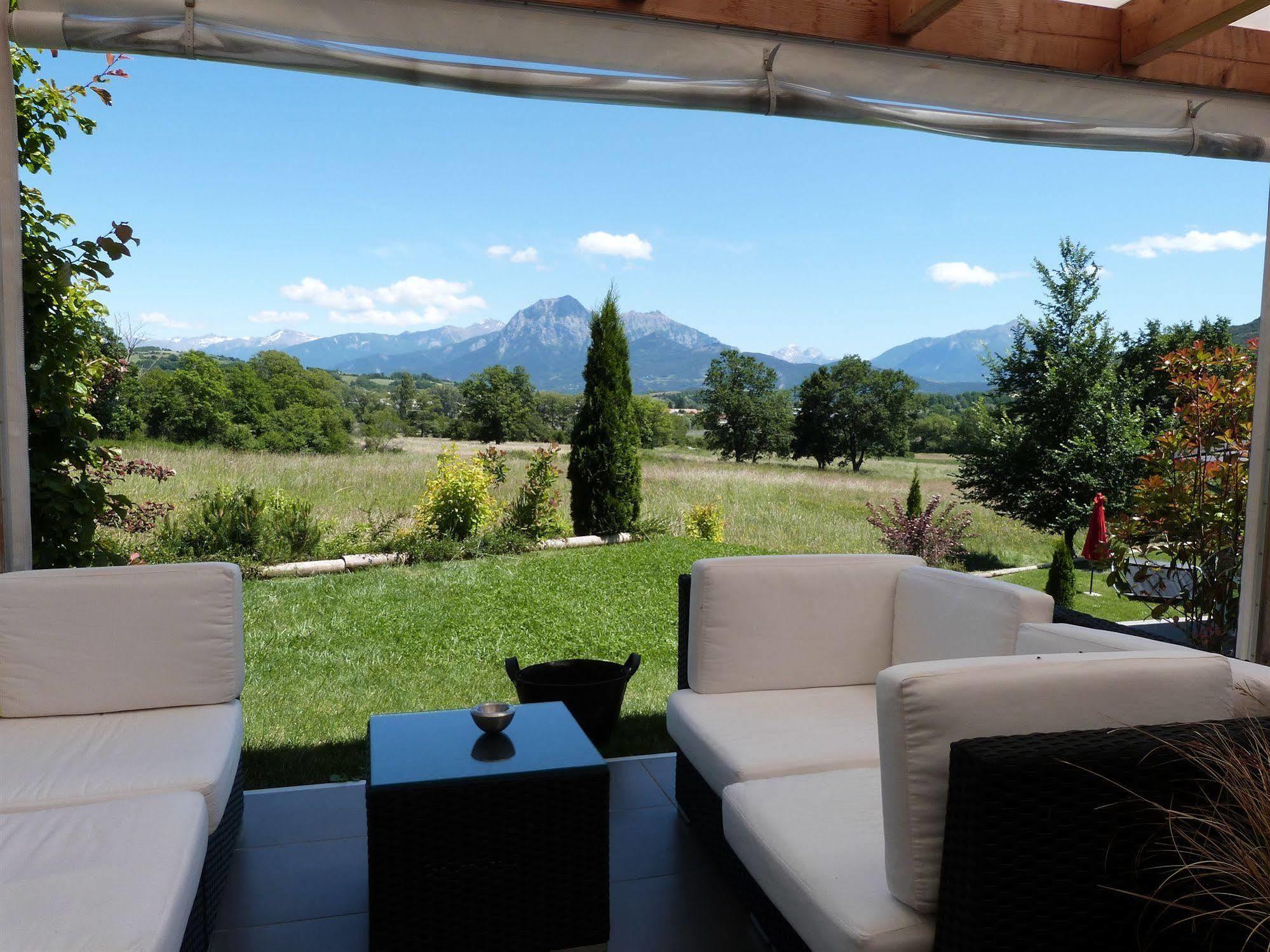 Ax Hotel Spa & Restaurant Chorges Exteriér fotografie