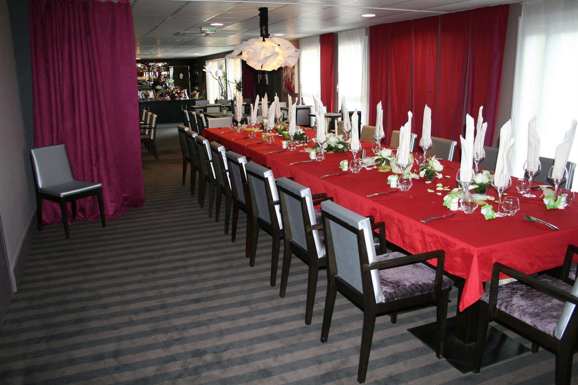 Ax Hotel Spa & Restaurant Chorges Exteriér fotografie