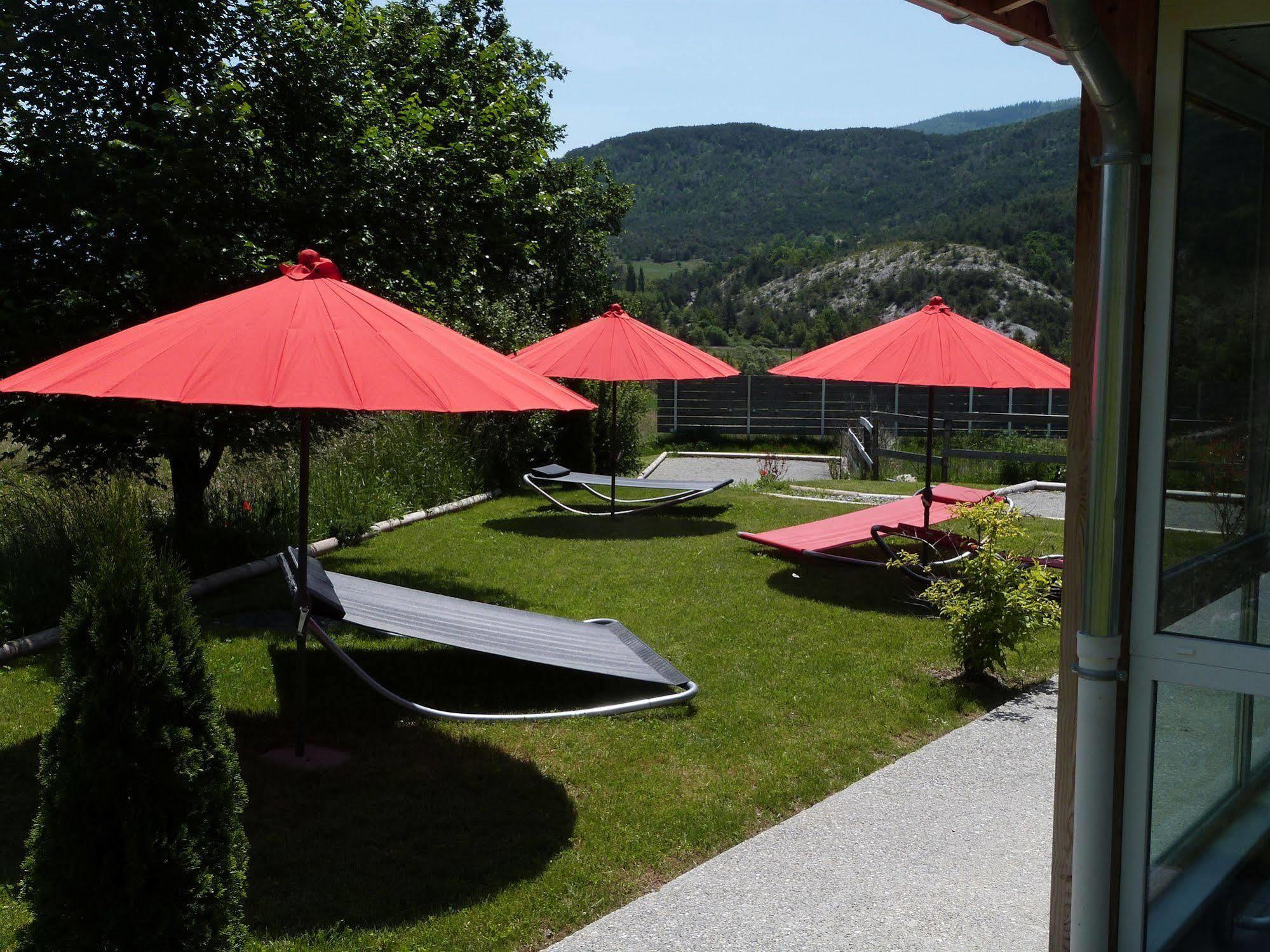 Ax Hotel Spa & Restaurant Chorges Exteriér fotografie